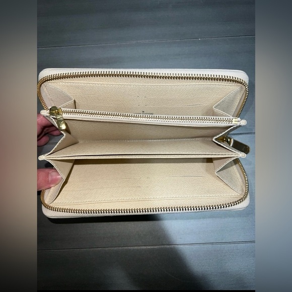 Louis Vuitton Damier Azur Zippy Wallet | Box + Dustbag | COA - Picture 8 of 10